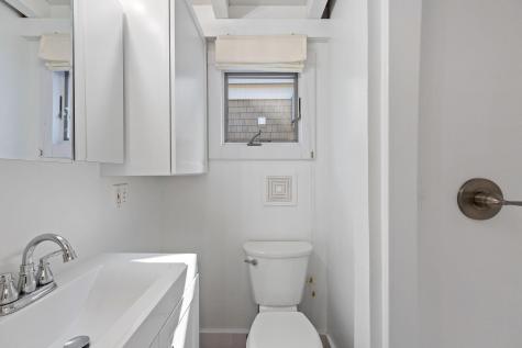 53 Bradford Street Provincetown MA 02657