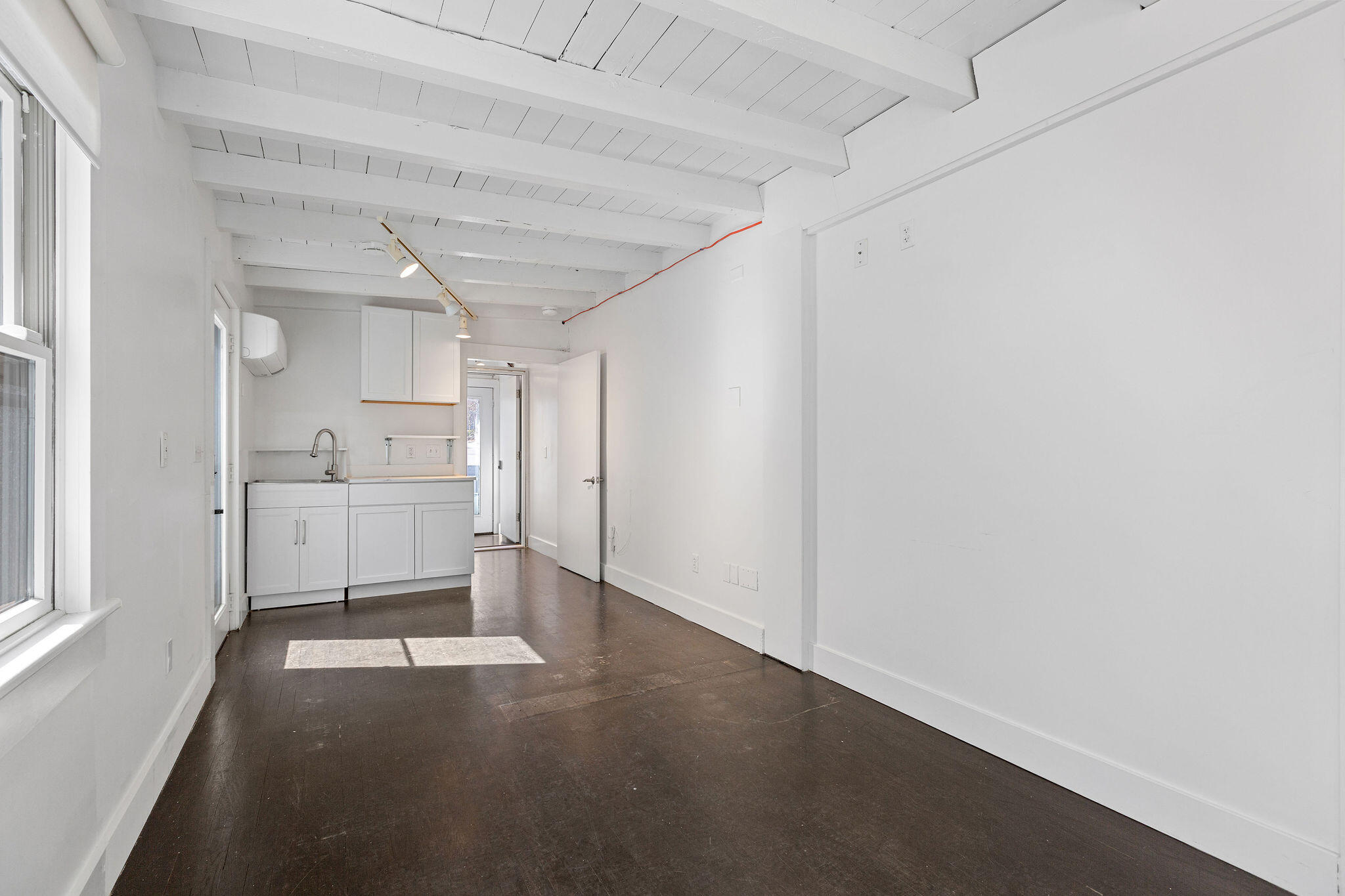 53 Bradford Street Provincetown MA 02657