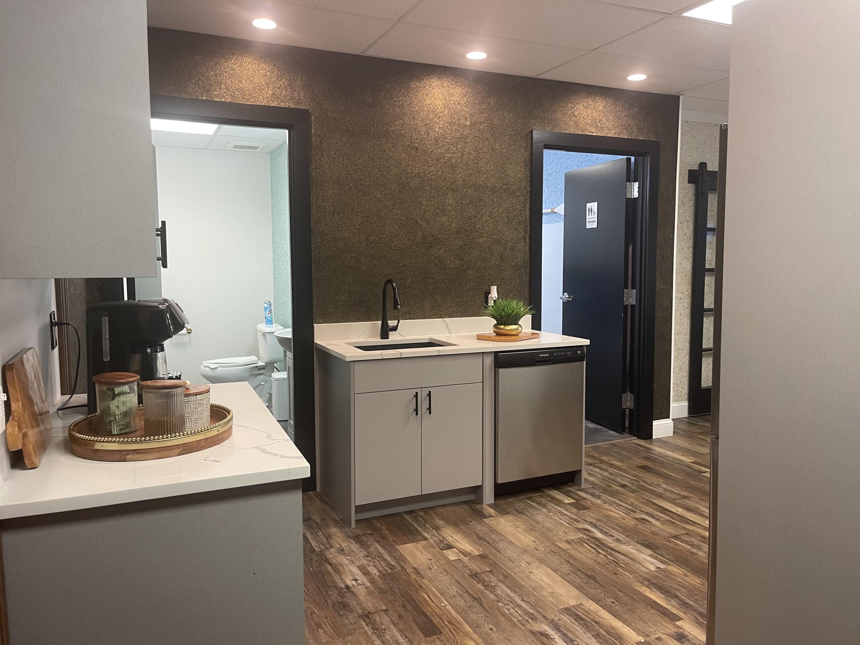 328 Main Street Barnstable MA 02601