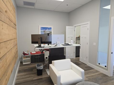 68 Center Street Barnstable MA 02601