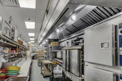 950 Iyannough Road Barnstable MA 02601