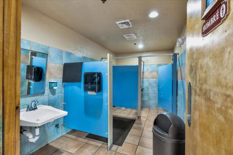 950 Iyannough Road Barnstable MA 02601