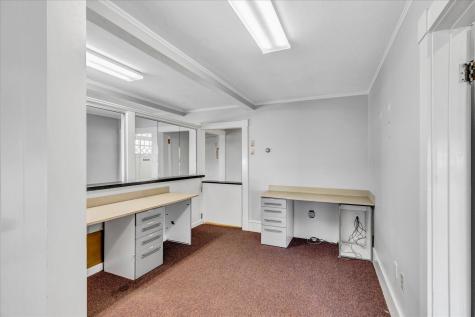 17 School Street Barnstable MA 02601