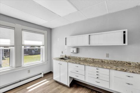 17 School Street Barnstable MA 02601