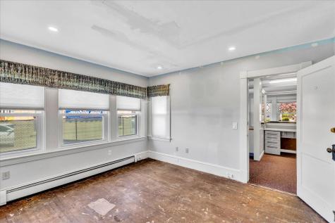 17 School Street Barnstable MA 02601