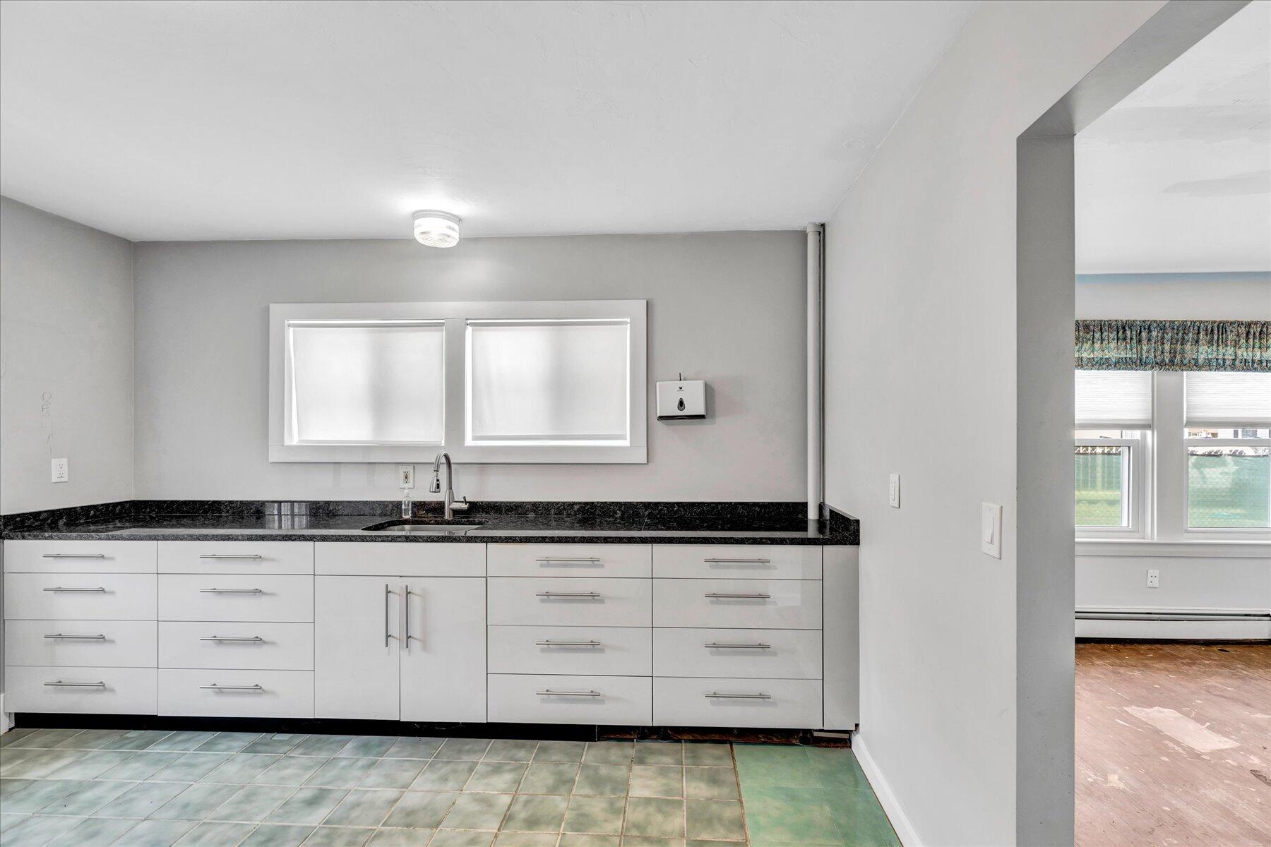 17 School Street Barnstable MA 02601