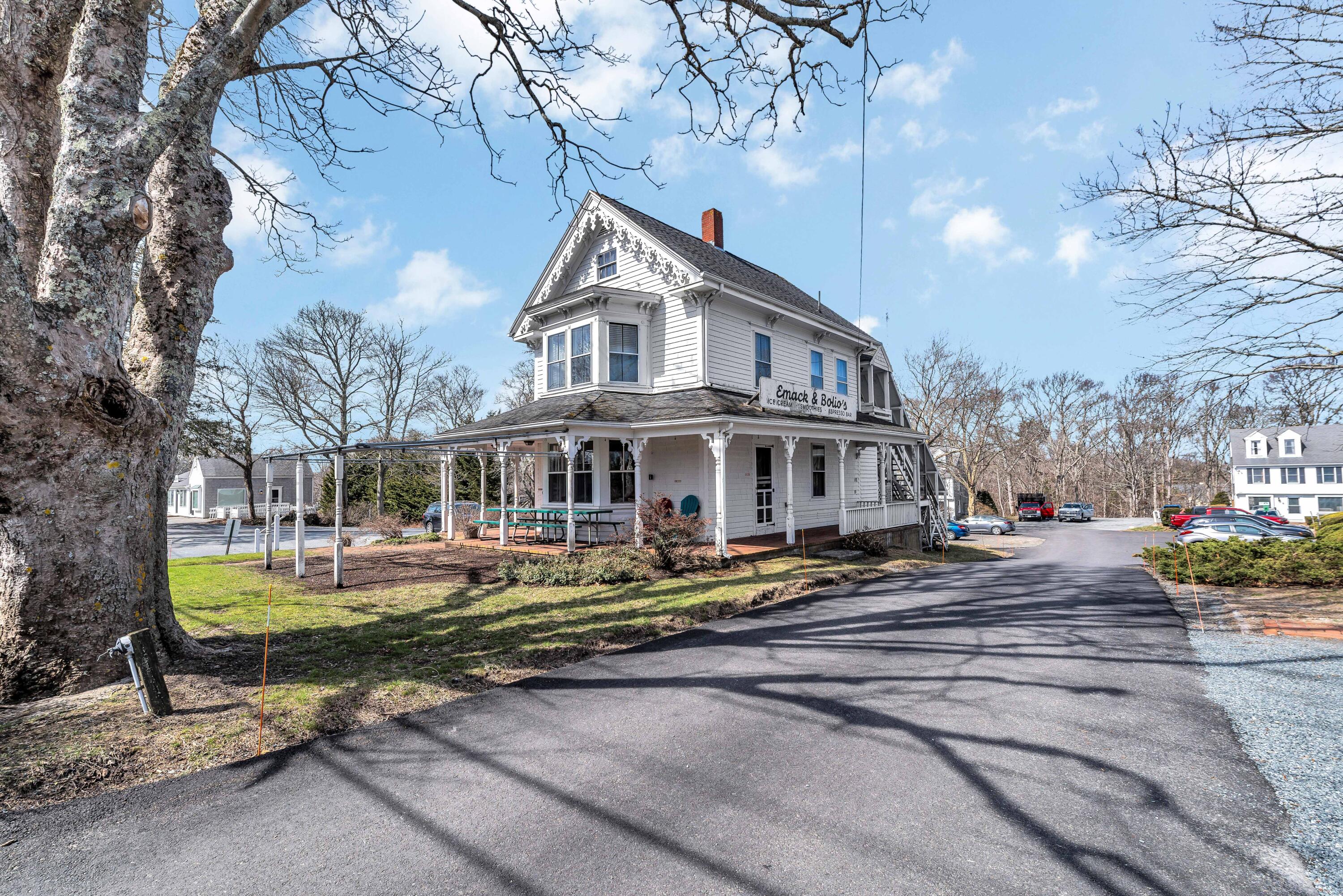 80-82 Massachusetts 6a Orleans MA 02653