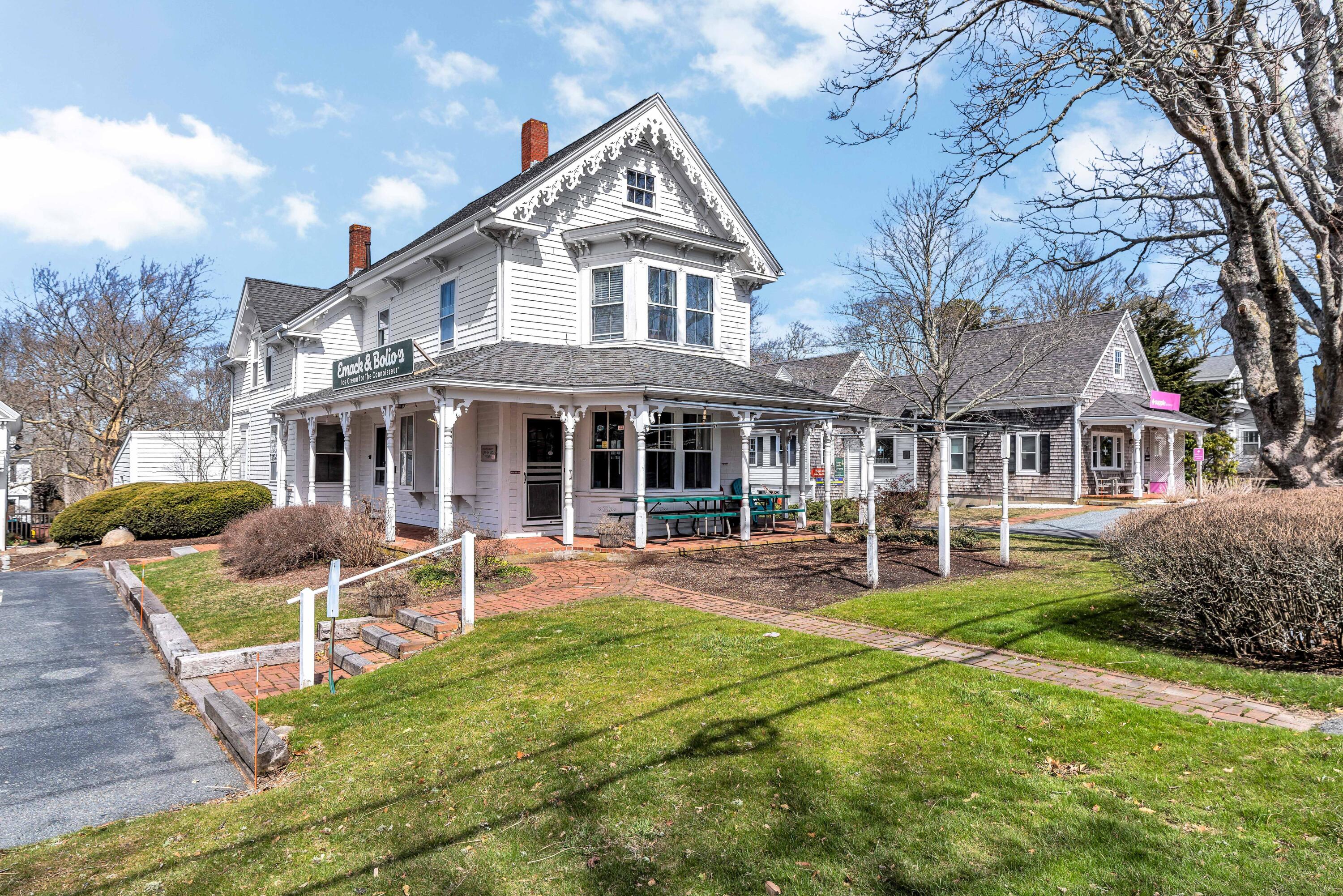 80-82 Massachusetts 6a Orleans MA 02653
