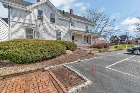 80-82 Massachusetts 6a Orleans MA 02653