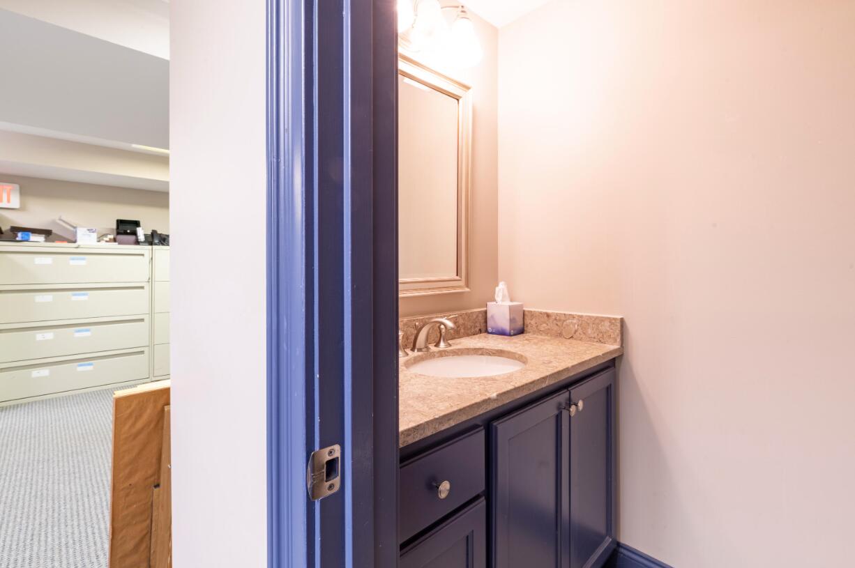 697 Main Street MA 02633