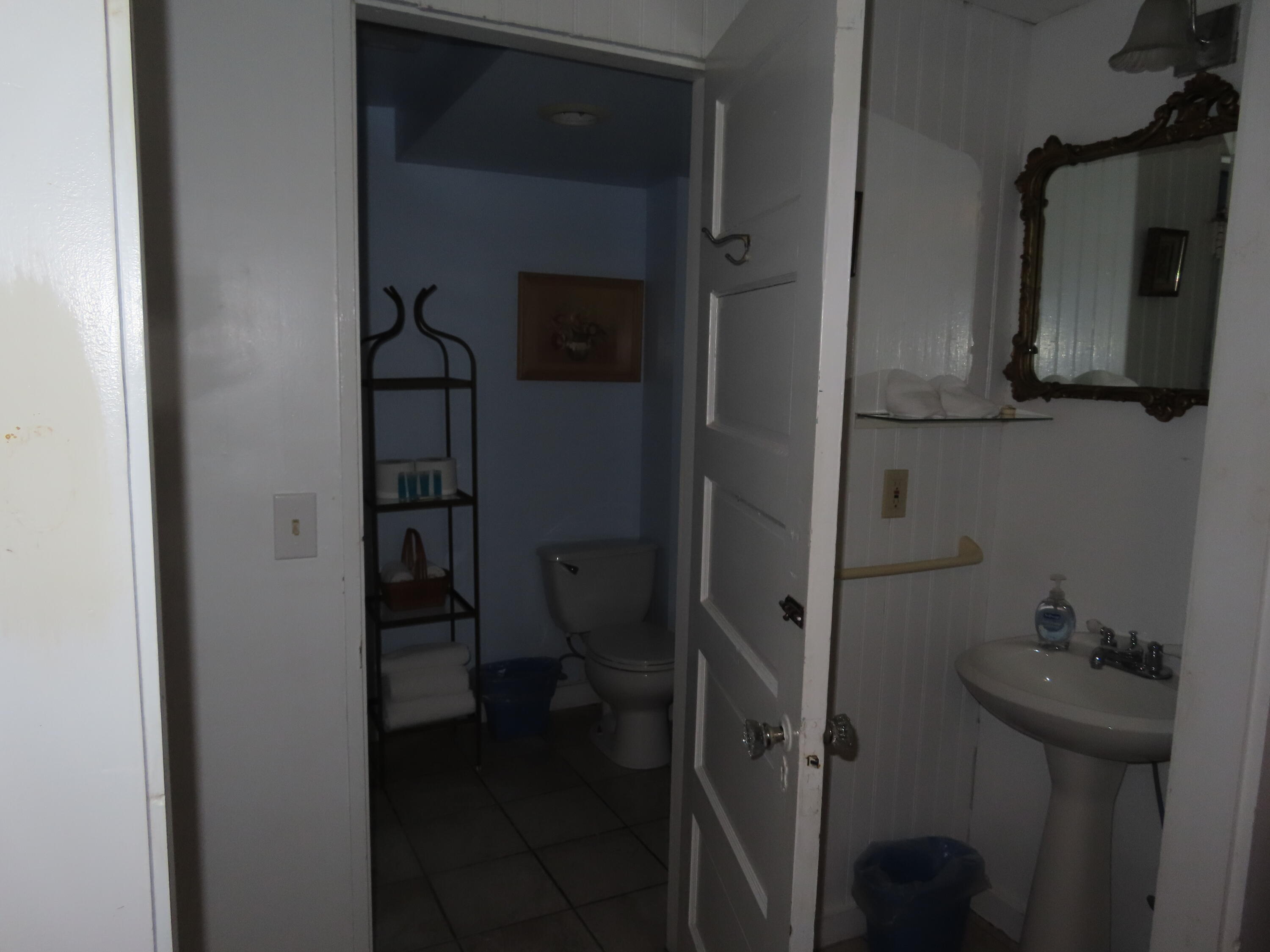 36 Ma-28 West Harwich MA 02671