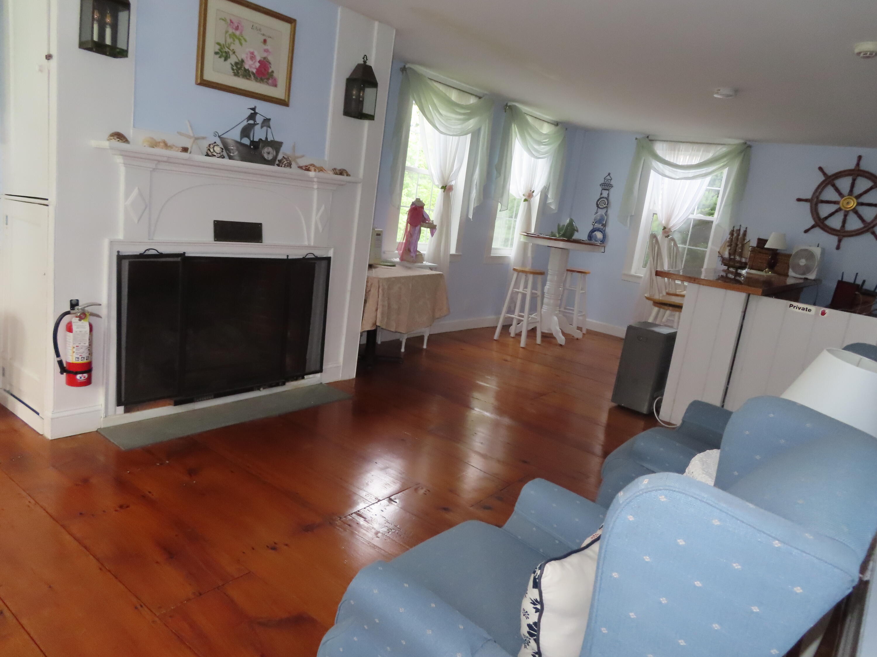 36 Ma-28 West Harwich MA 02671