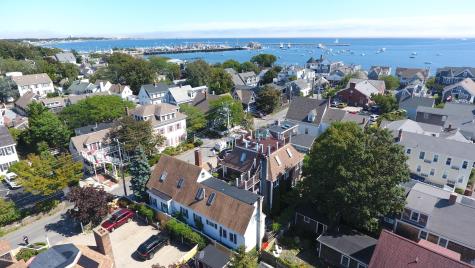 12 Winthrop Street MA 02657