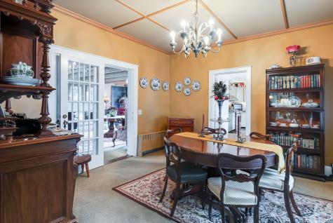 12 Winthrop Street MA 02657