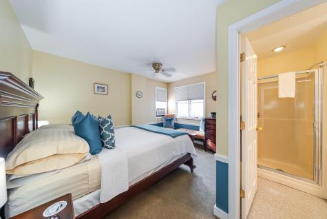 12 Winthrop Street MA 02657