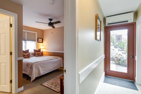 12 Winthrop Street MA 02657