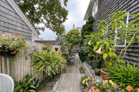 12 Winthrop Street MA 02657