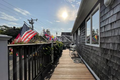 12 Winthrop Street MA 02657