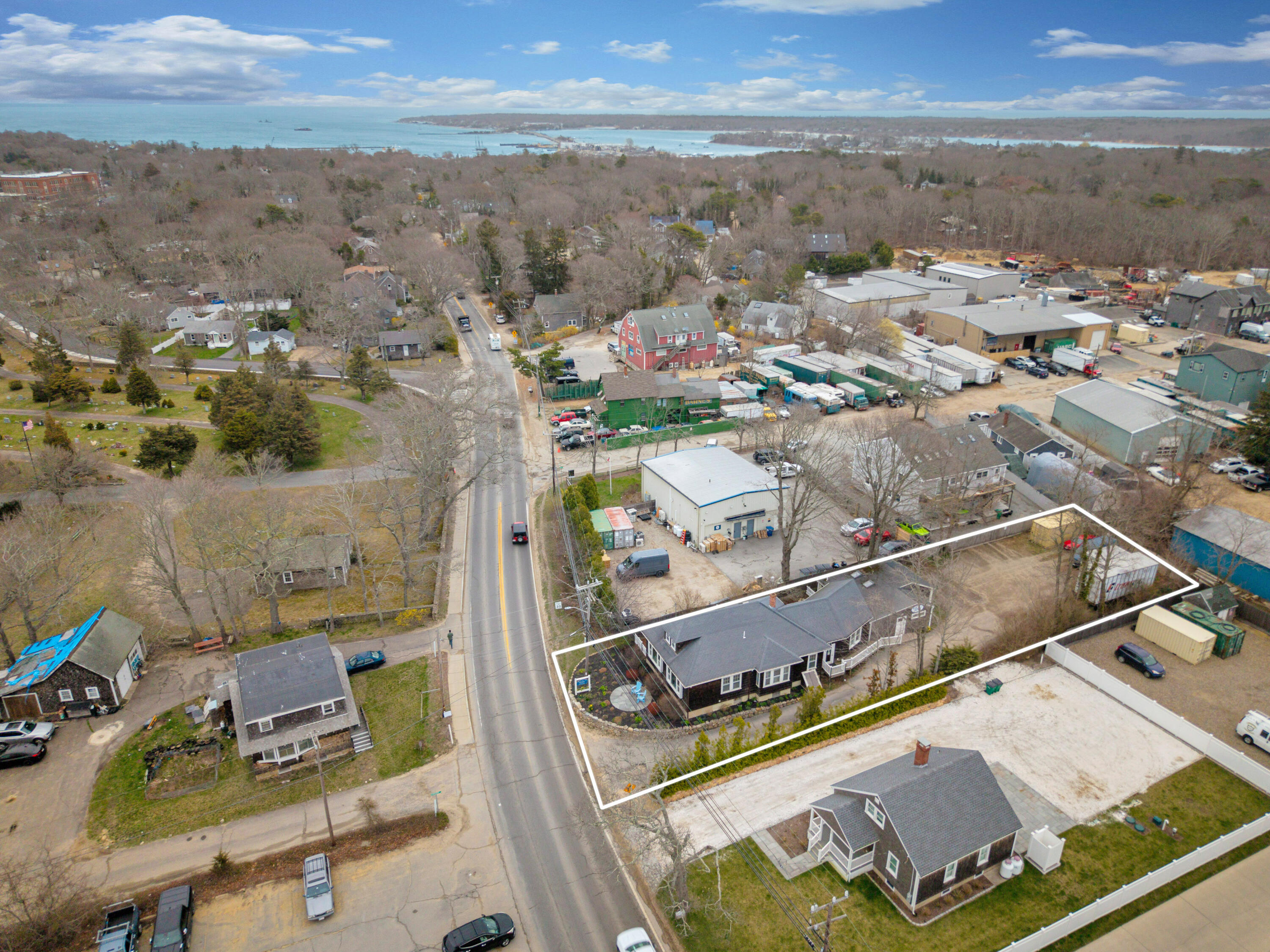 322 State Road Vineyard Haven MA 02568