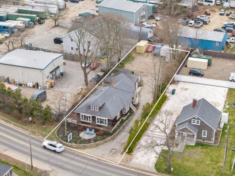 322 State Road Vineyard Haven MA 02568