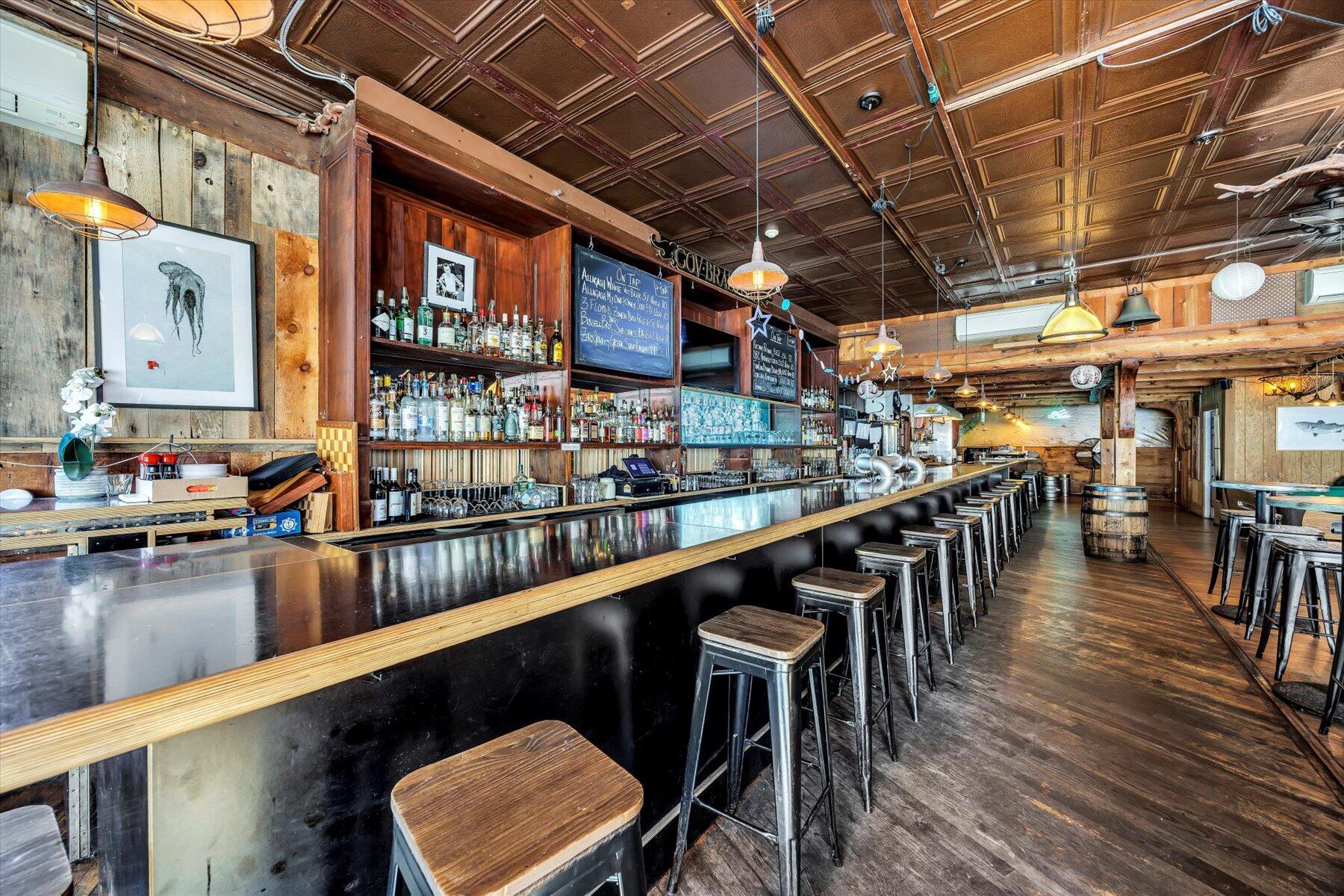 312 Commercial Street Provincetown MA 02657