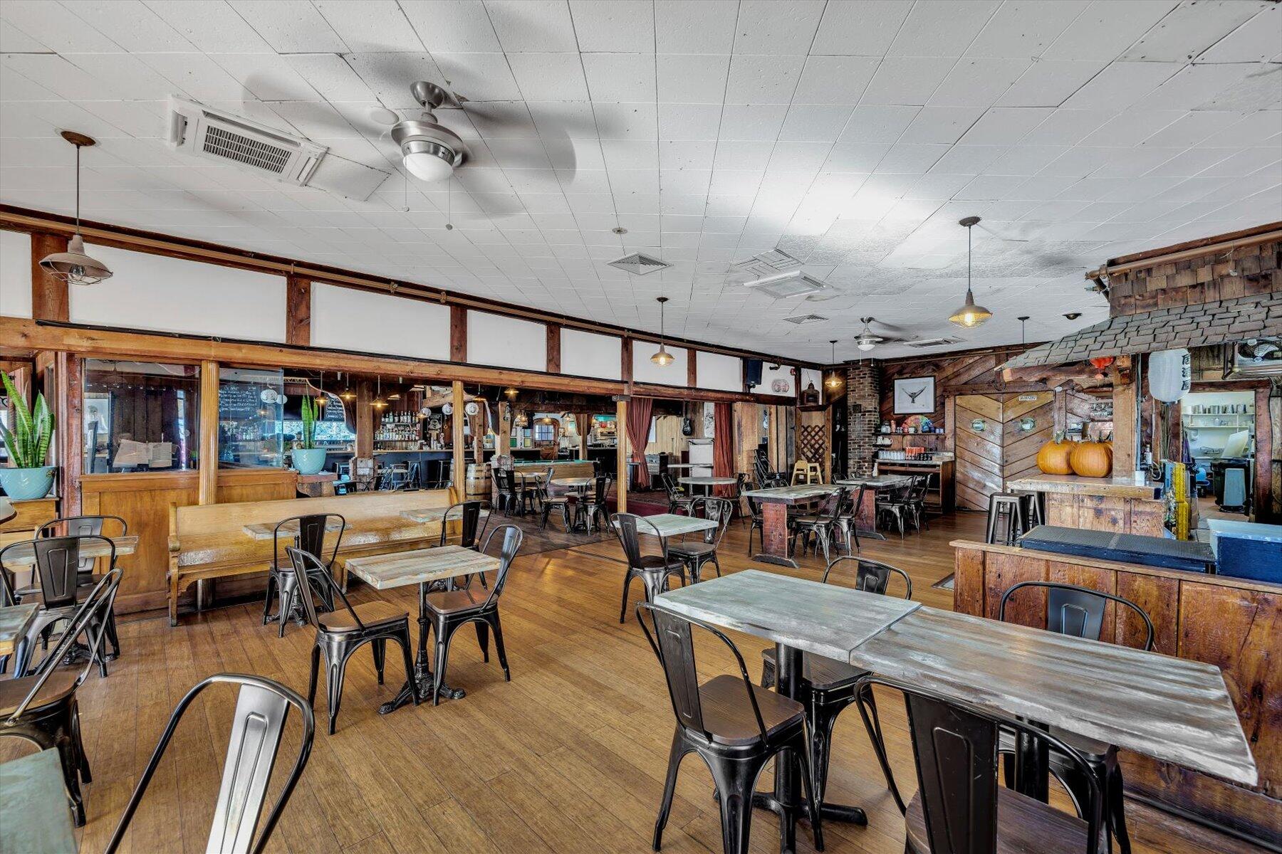 312 Commercial Street Provincetown MA 02657