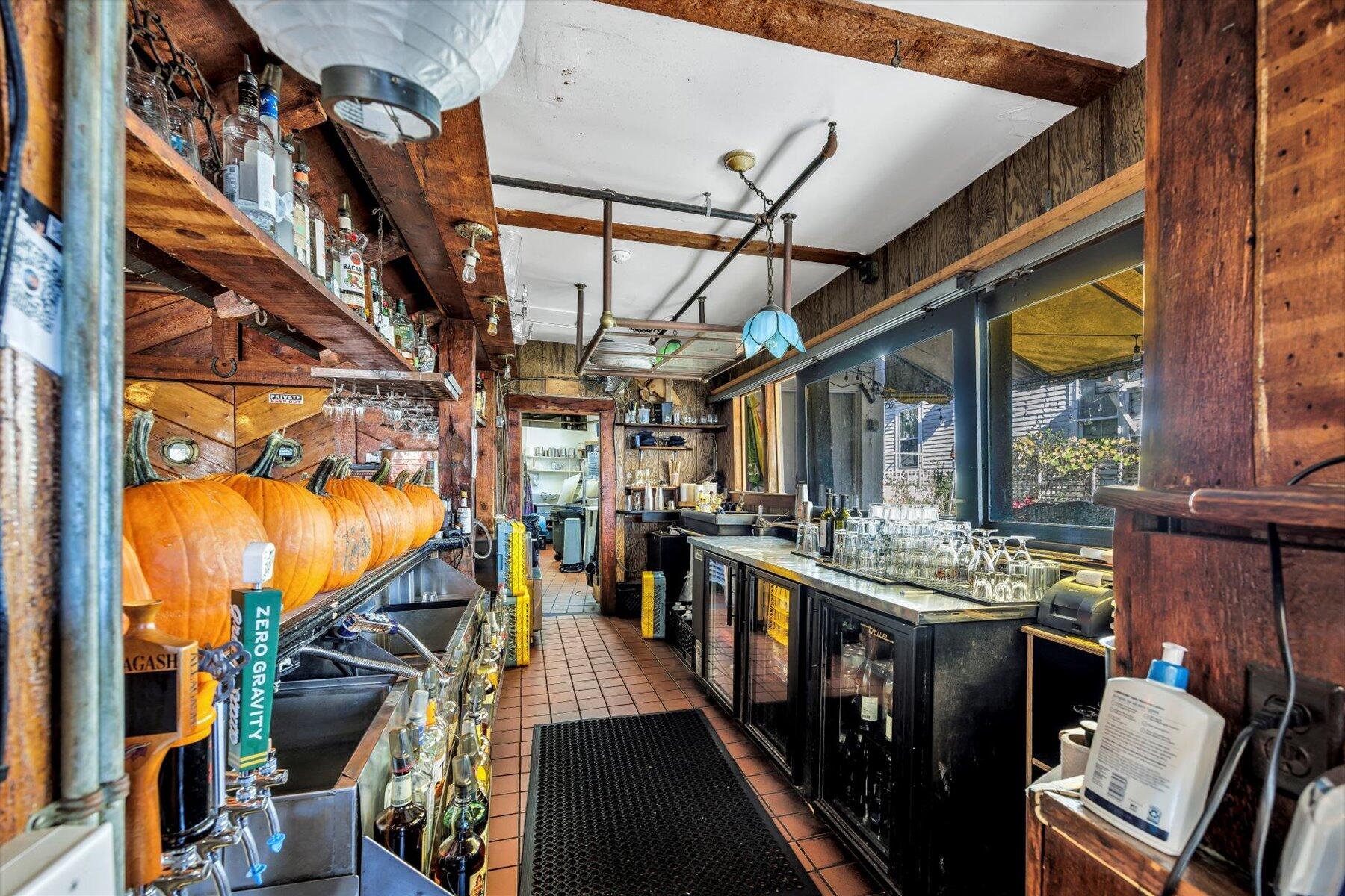 312 Commercial Street Provincetown MA 02657