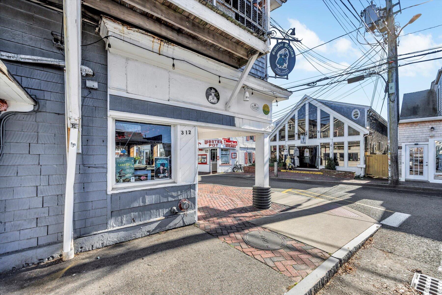 312 Commercial Street Provincetown MA 02657