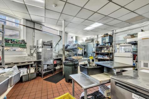 312 Commercial Street Provincetown MA 02657