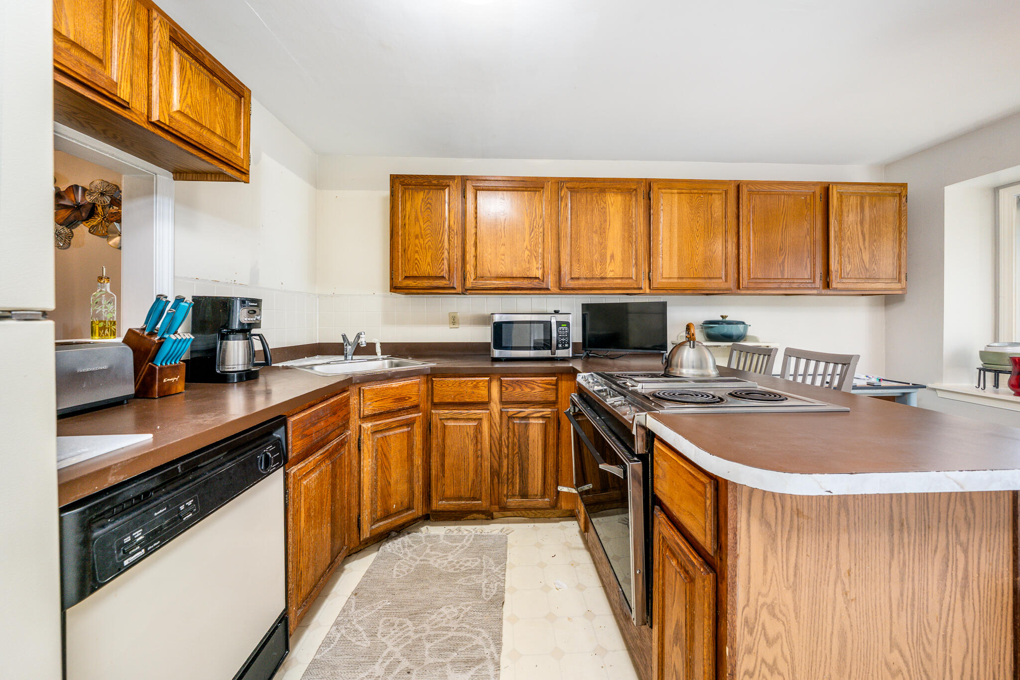 174 Lowell Road Mashpee MA 02649