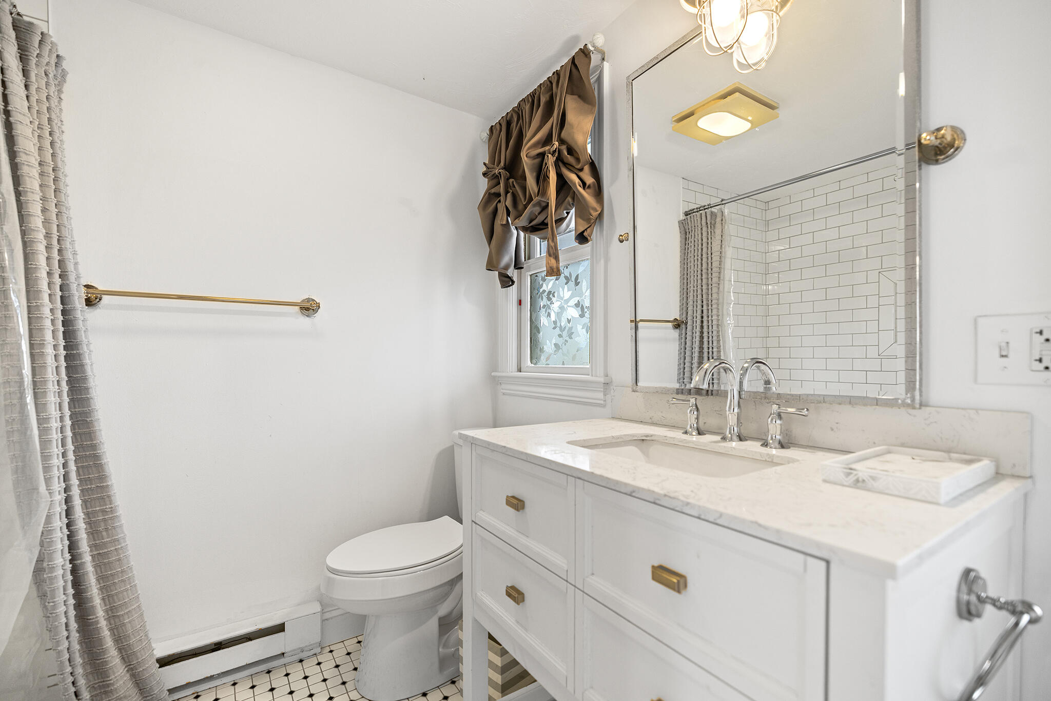 544 Shore Road MA 02666