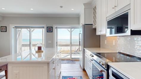 501 Commercial Street Provincetown MA 02657