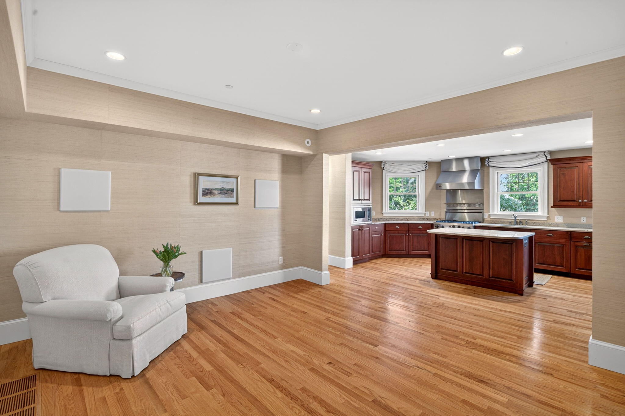 528 Main Street Harwich MA 02646