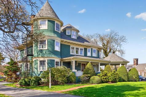 528 Main Street Harwich MA 02646