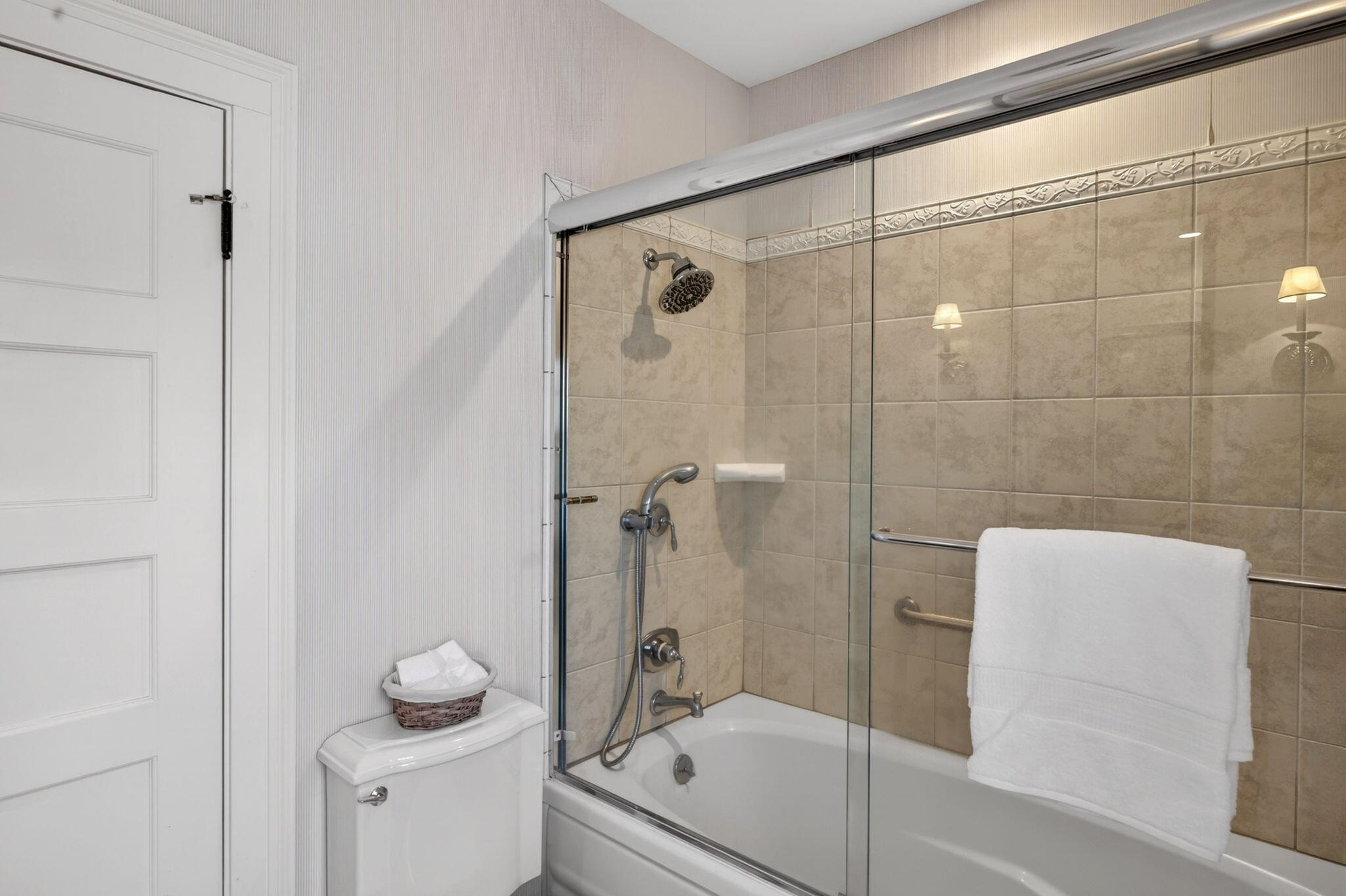 528 Main Street Harwich MA 02646