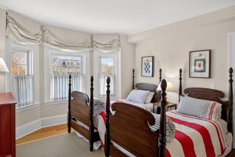 528 Main Street Harwich MA 02646