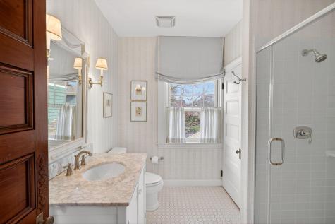 528 Main Street Harwich MA 02646