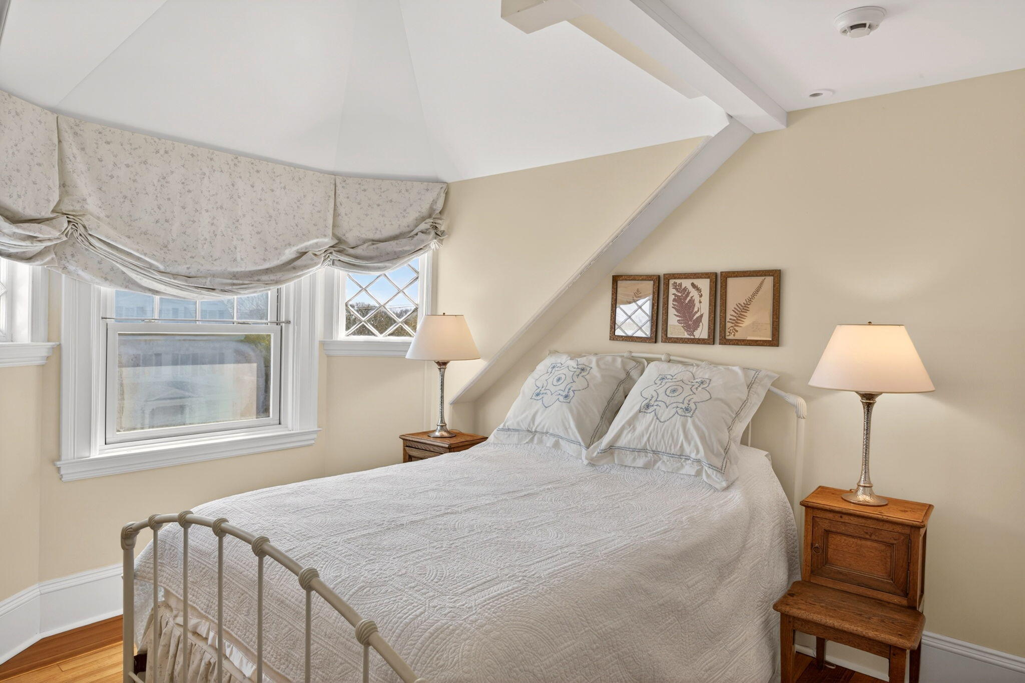 528 Main Street Harwich MA 02646