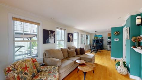 16 Harry Kemp Way Provincetown MA 02657