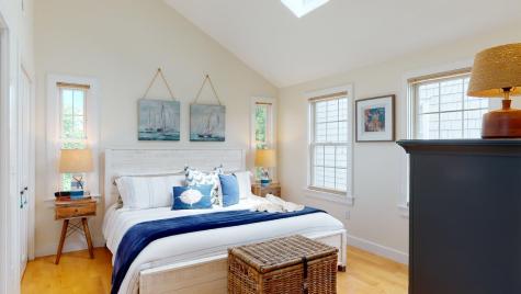 16 Harry Kemp Way Provincetown MA 02657