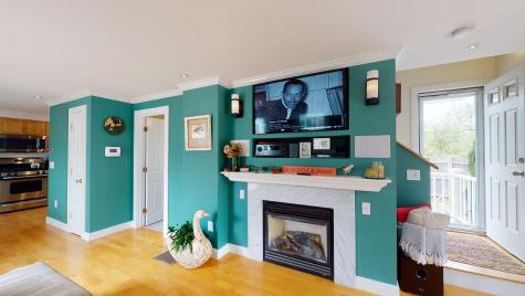 16 Harry Kemp Way Provincetown MA 02657