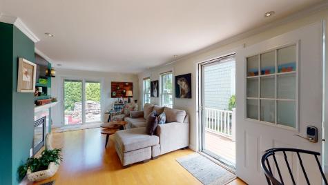 16 Harry Kemp Way Provincetown MA 02657