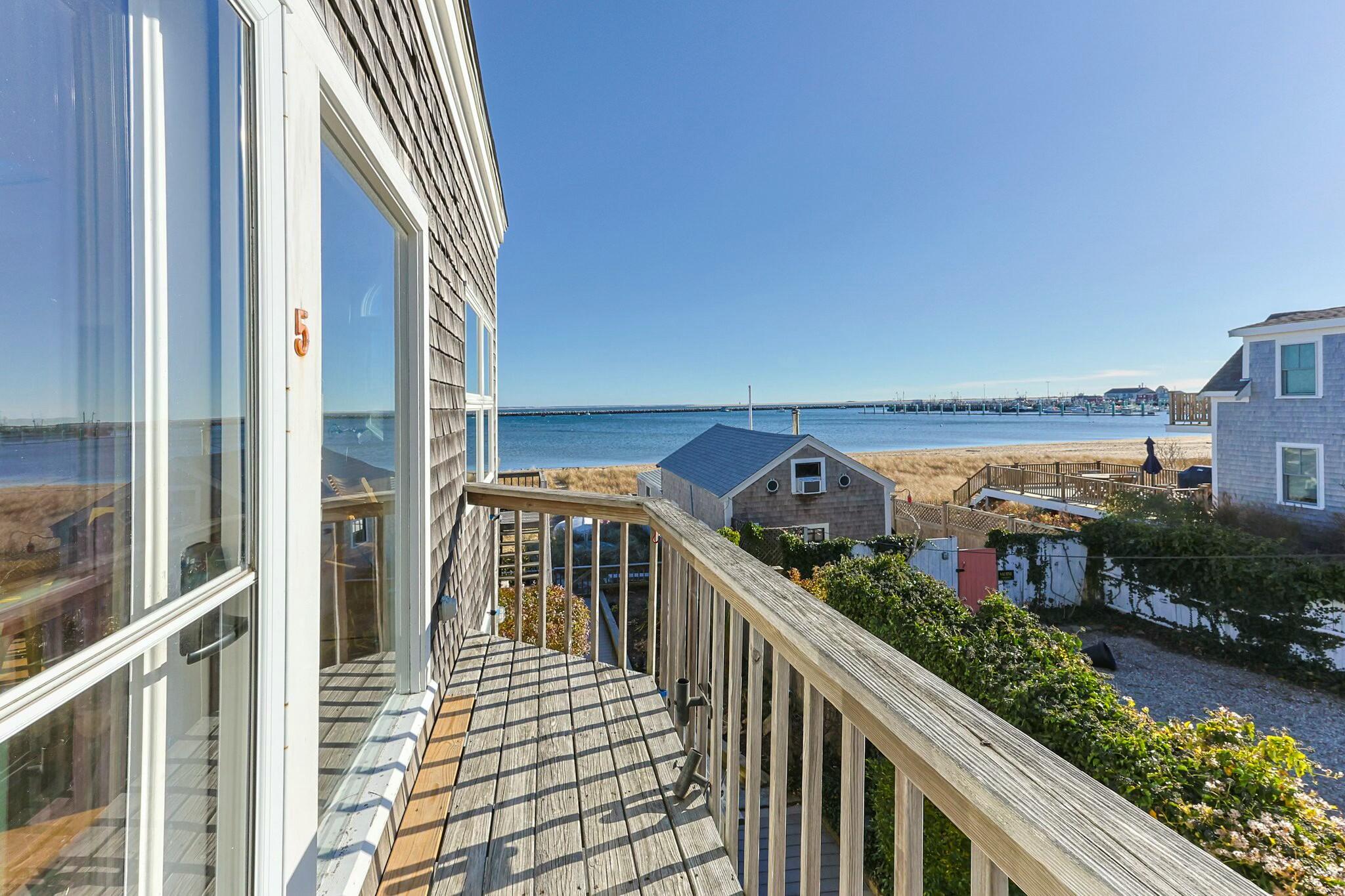 405 Commercial Street Provincetown MA 02657