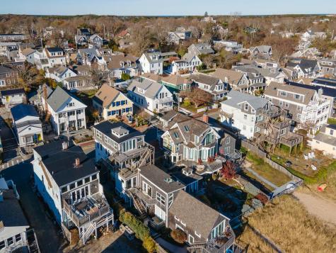 405 Commercial Street Provincetown MA 02657