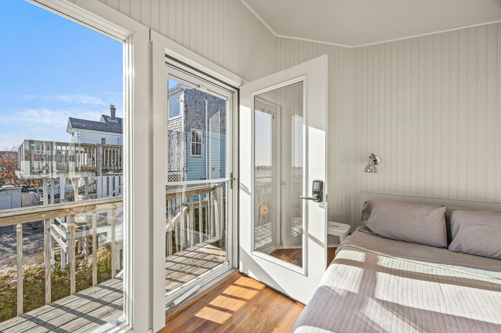 405 Commercial Street Provincetown MA 02657