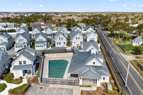 61 Old Wharf Road Dennis MA 02639