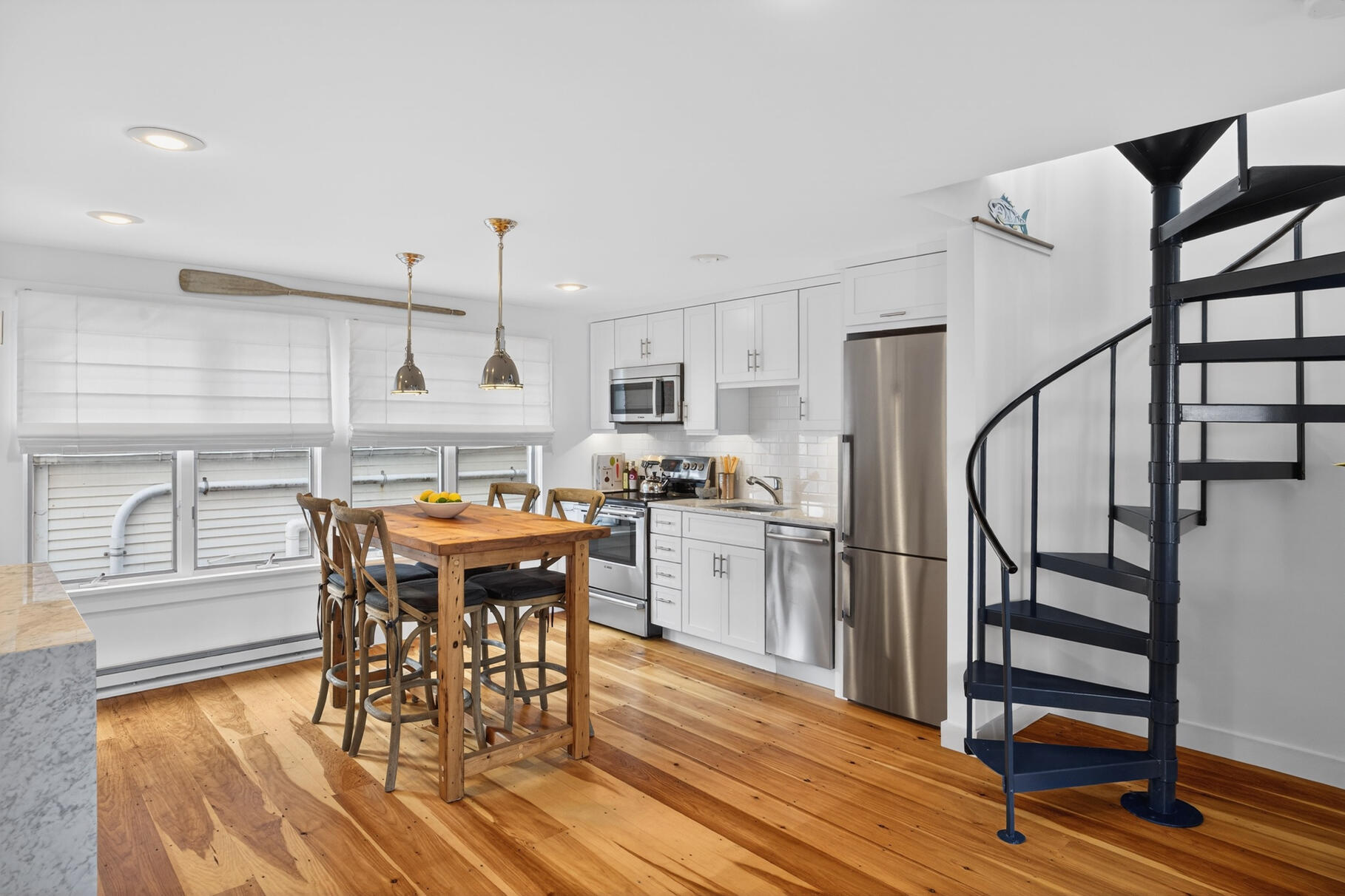 45 Commercial Street Provincetown MA 02657