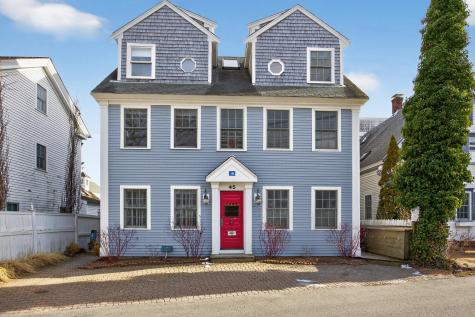 45 Commercial Street Provincetown MA 02657