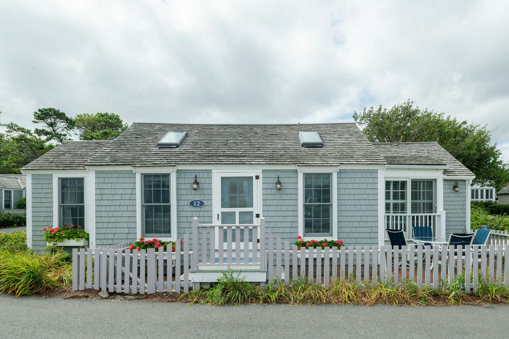12 Vineyard View Lane Mashpee MA 02649