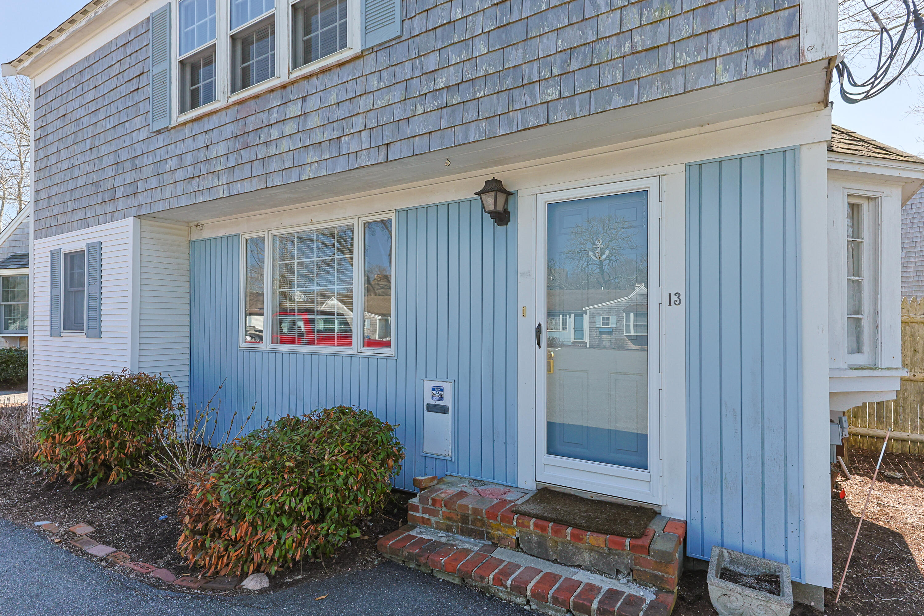77 Bank Street Harwich MA 02646